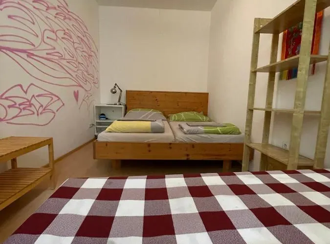 Homestay City And